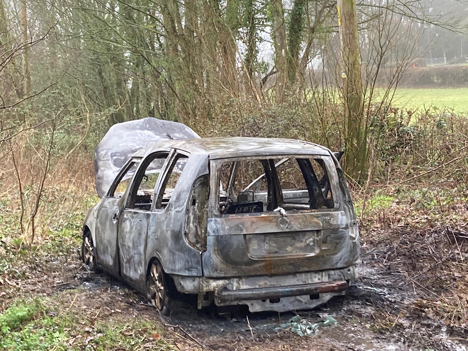 Abandoned car destroyed by fire in Redlynch News Greatest Hits